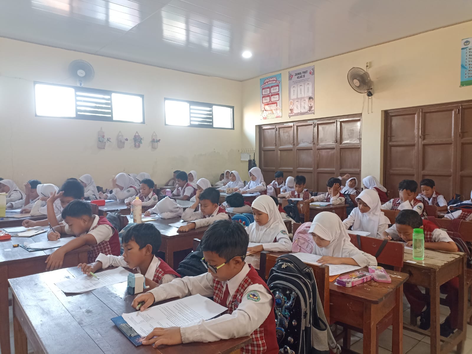 SDN 2 Muara Ciujung Timur Siap Melaksanakan Asesmen Sumatif Akhir Semester Tahun Ajaran 2025/2026